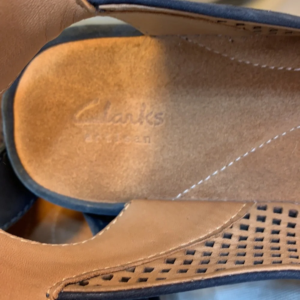Clarks almost NEW, worn once leather ankle strap
